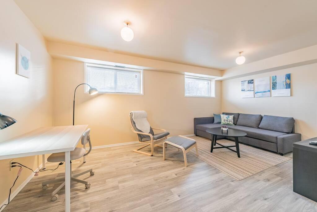 Mt Pleasant Nw 2 Bedrooms 500 YYC Buitenkant foto
