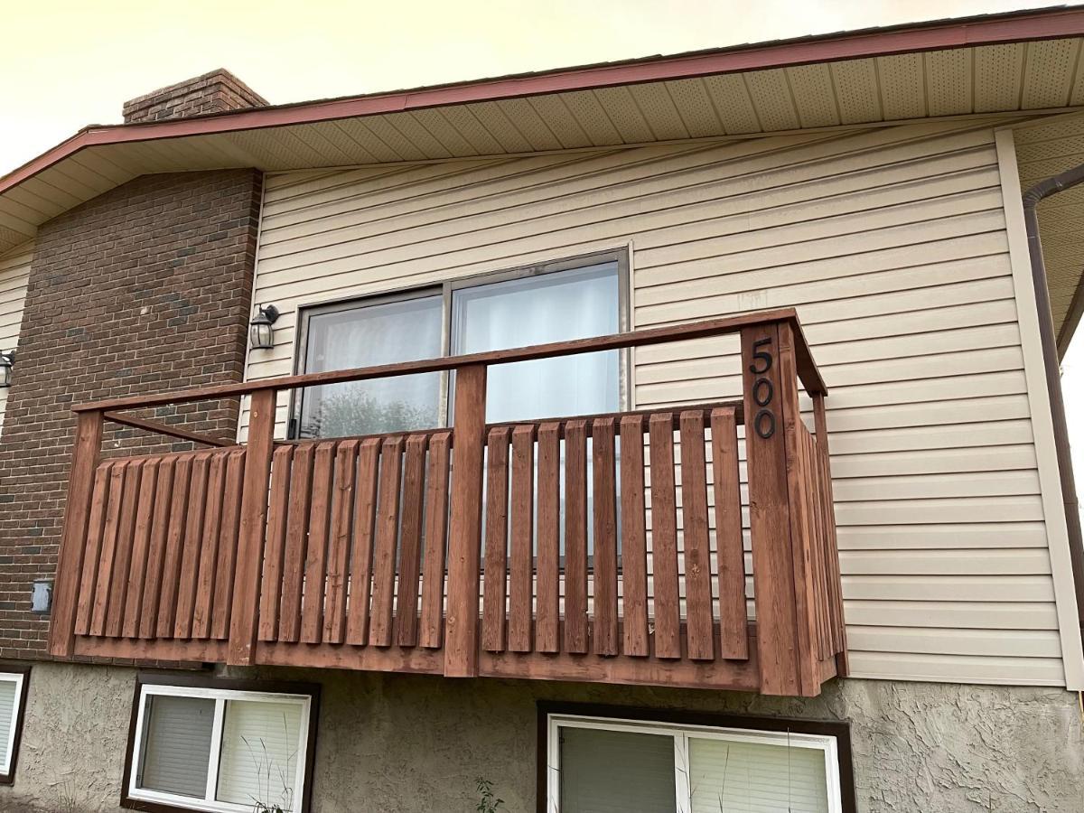 Mt Pleasant Nw 2 Bedrooms 500 YYC Buitenkant foto