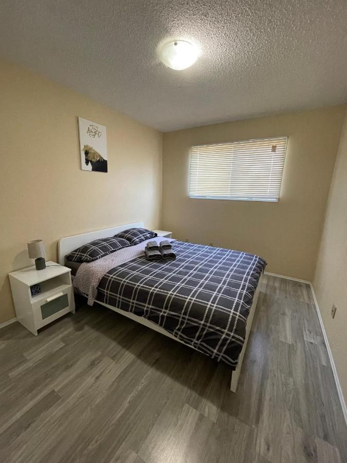 Mt Pleasant Nw 2 Bedrooms 500 YYC Buitenkant foto