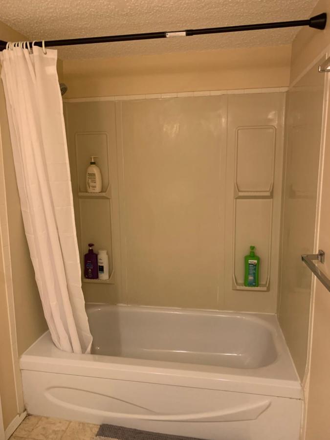 Mt Pleasant Nw 2 Bedrooms 500 YYC Buitenkant foto